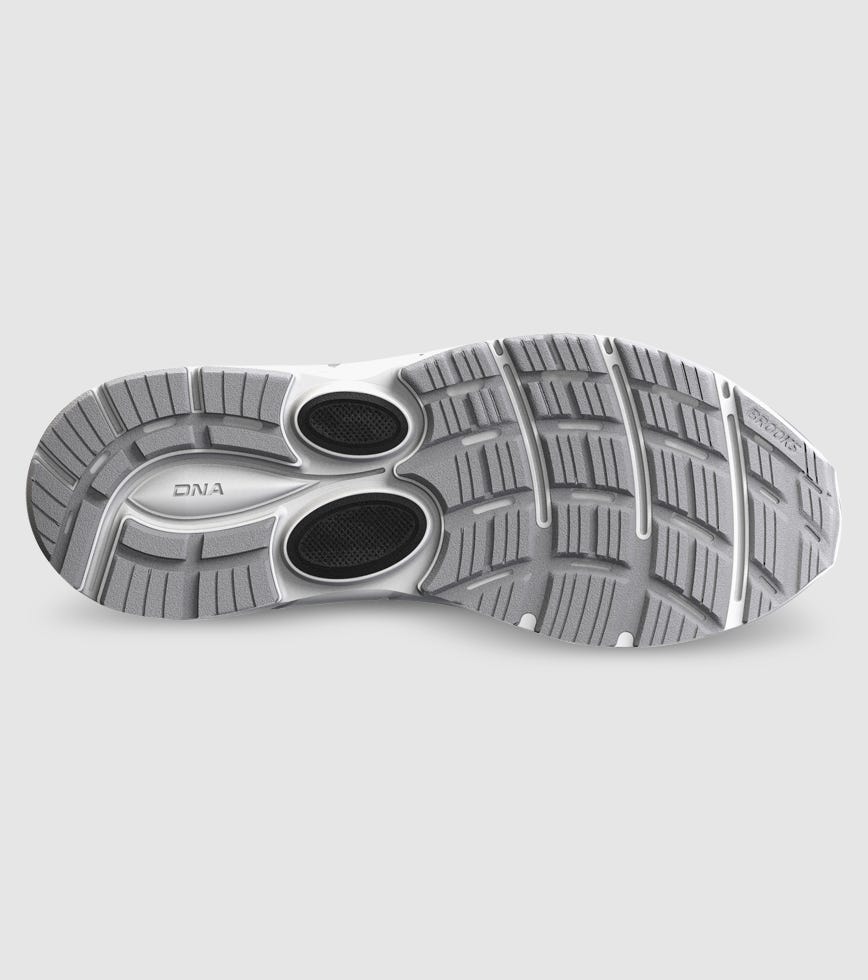 brooks dyad 12 release date