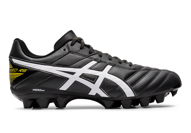 asic football boots