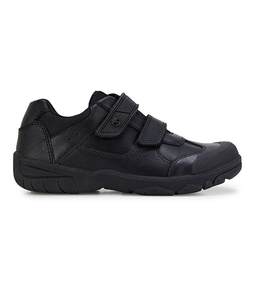 CLARKS KRAKEN (GS) KIDS BLACK | The Athlete's Foot