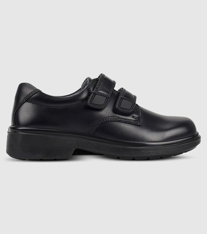 CLARKS DENVER E (PS) KIDS V-STRAP SCHOOL SHOES BLACK | The Athlete's Foot