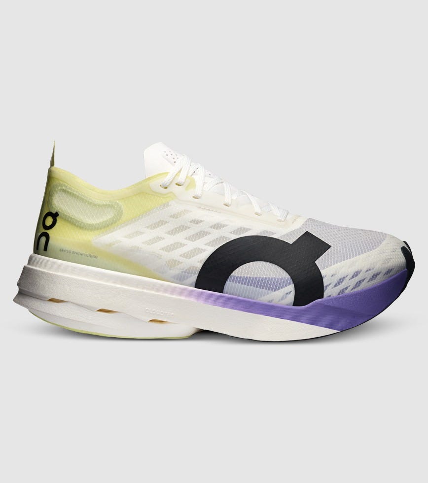 ON CLOUDBOOM STRIKE MENS