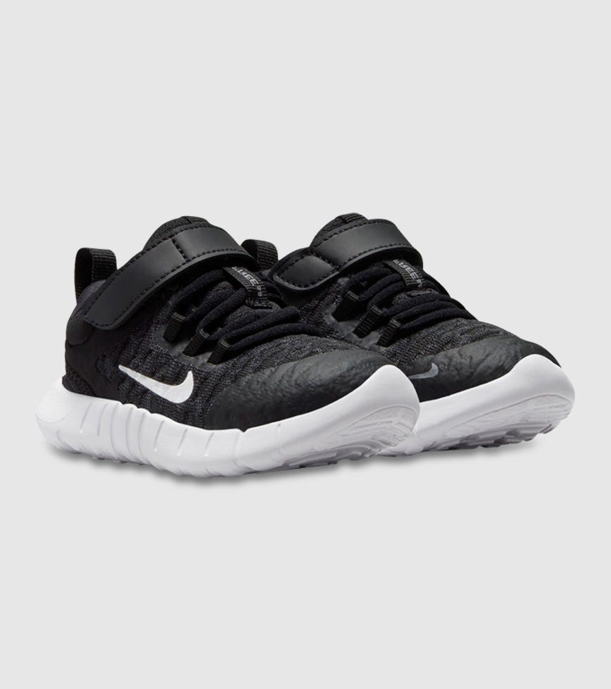 nike free run kids black