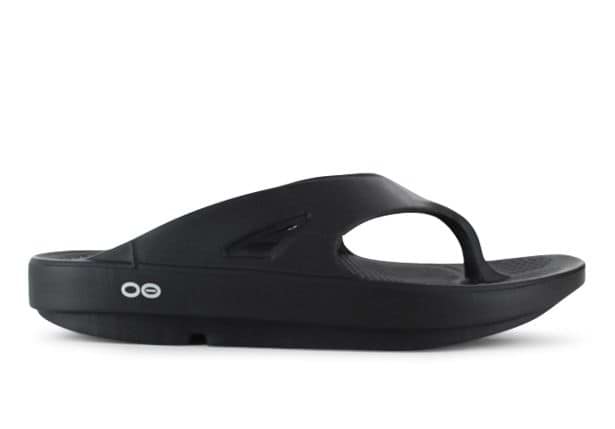oofos thongs near me