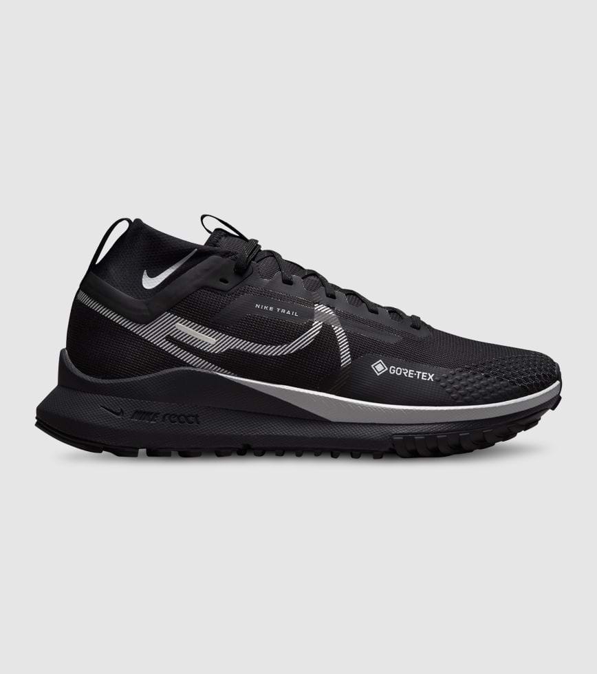 NIKE REACT TRAIL 4 GORE-TEX MENS BLACK WOLF GREY SILVER | The Athlete's Foot