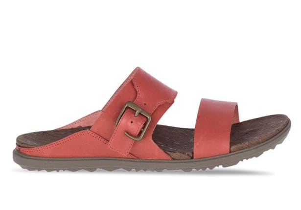 merrell around town buckle slide
