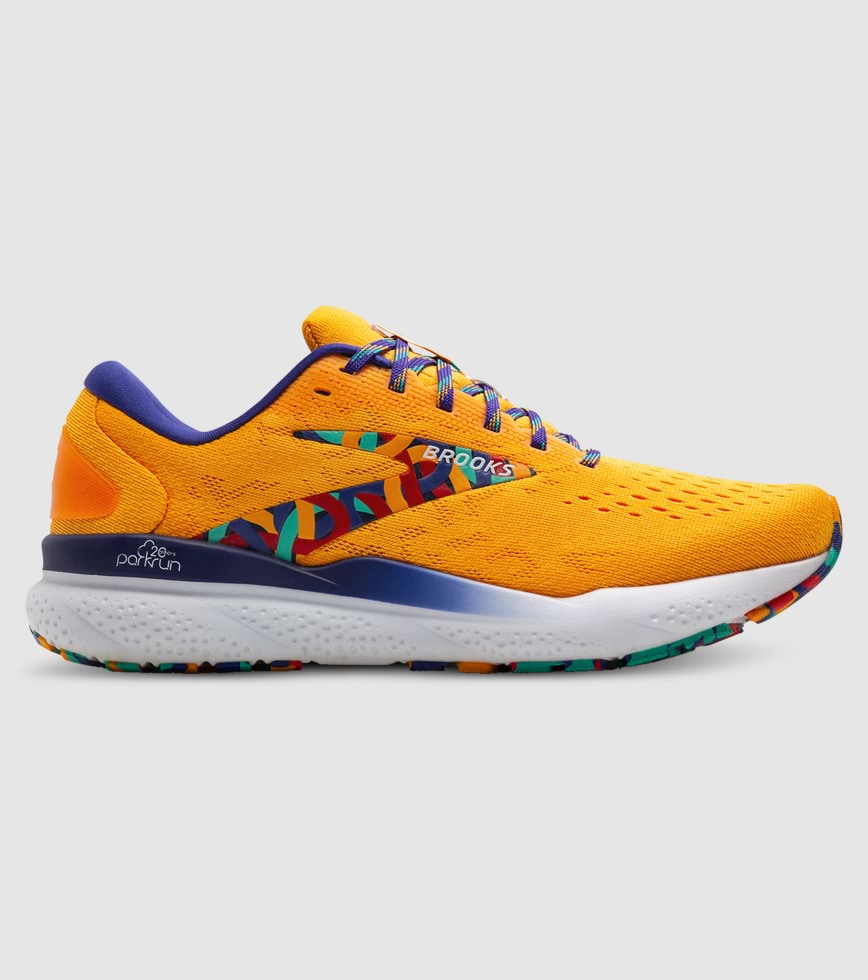 Running shoes on special outlet