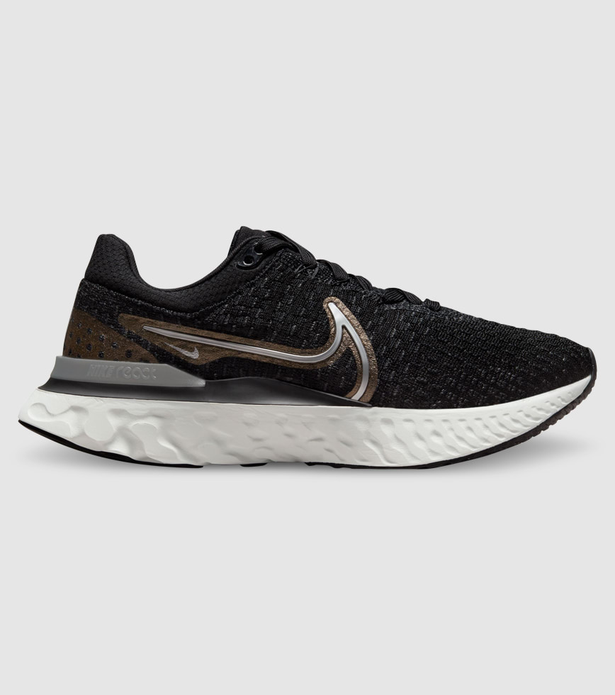 Flyknits 3 top