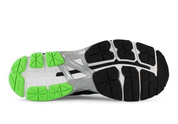 Asics pursue 3 deals