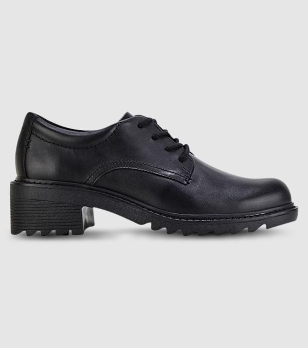 Clarks girls 2025 lace up shoes