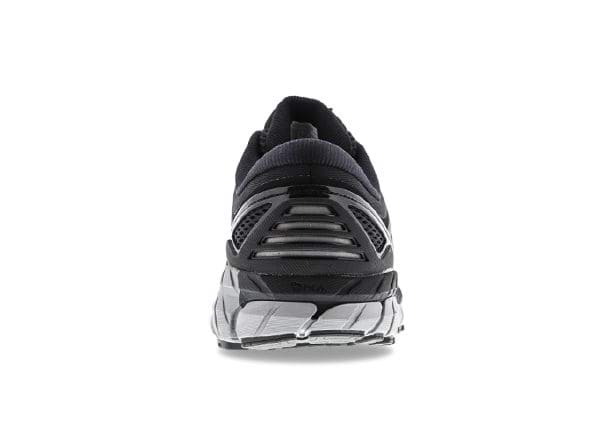 mens brooks beast