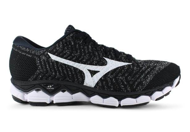 very cushioned running shoes