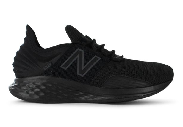 white and black new balance shoes