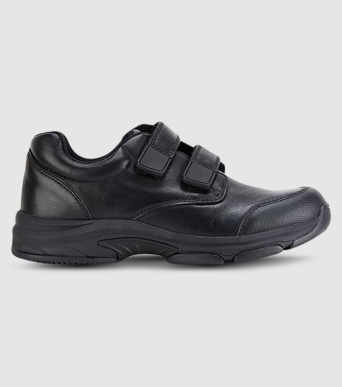 CLARKS APPROVE JUNIOR SCHOOL SHOES 