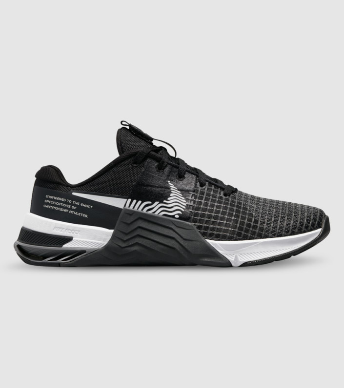 NIKE METCON 8 WOMENS