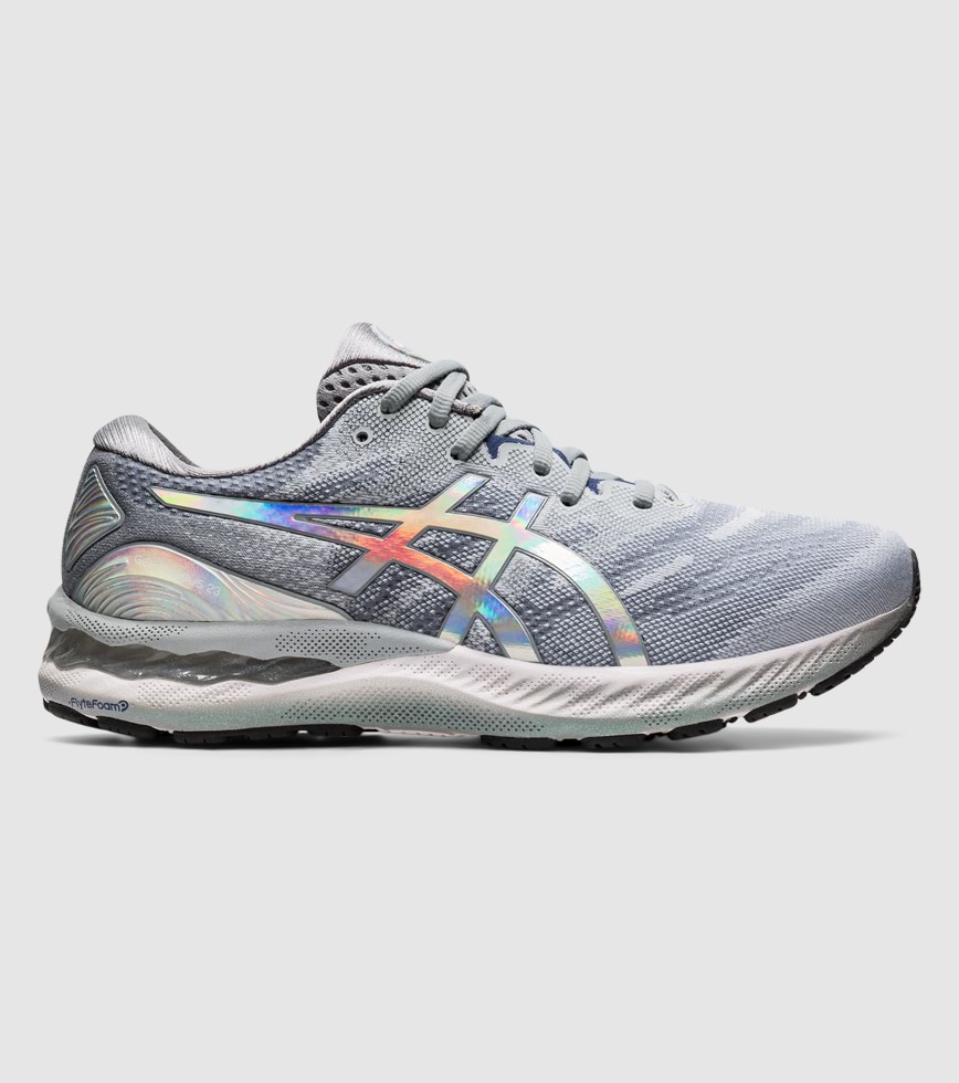 Asics nimbus 18 store vs brooks glycerin 14