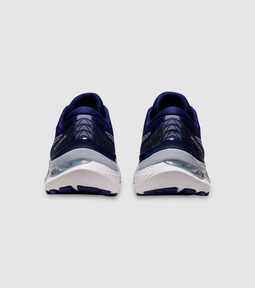 Nike air zoom pegasus 35 vs sales asics kayano