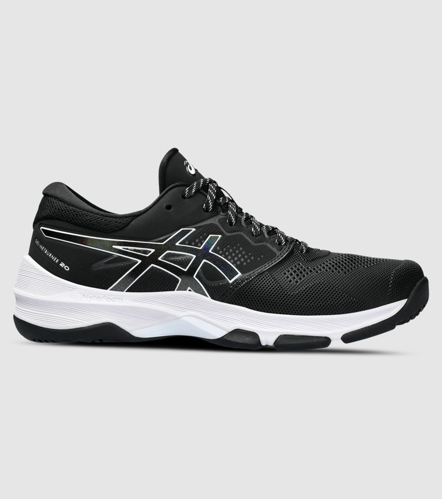 Netball sales trainers black