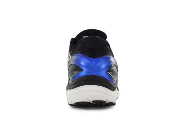Brooks hotsell transcend 4