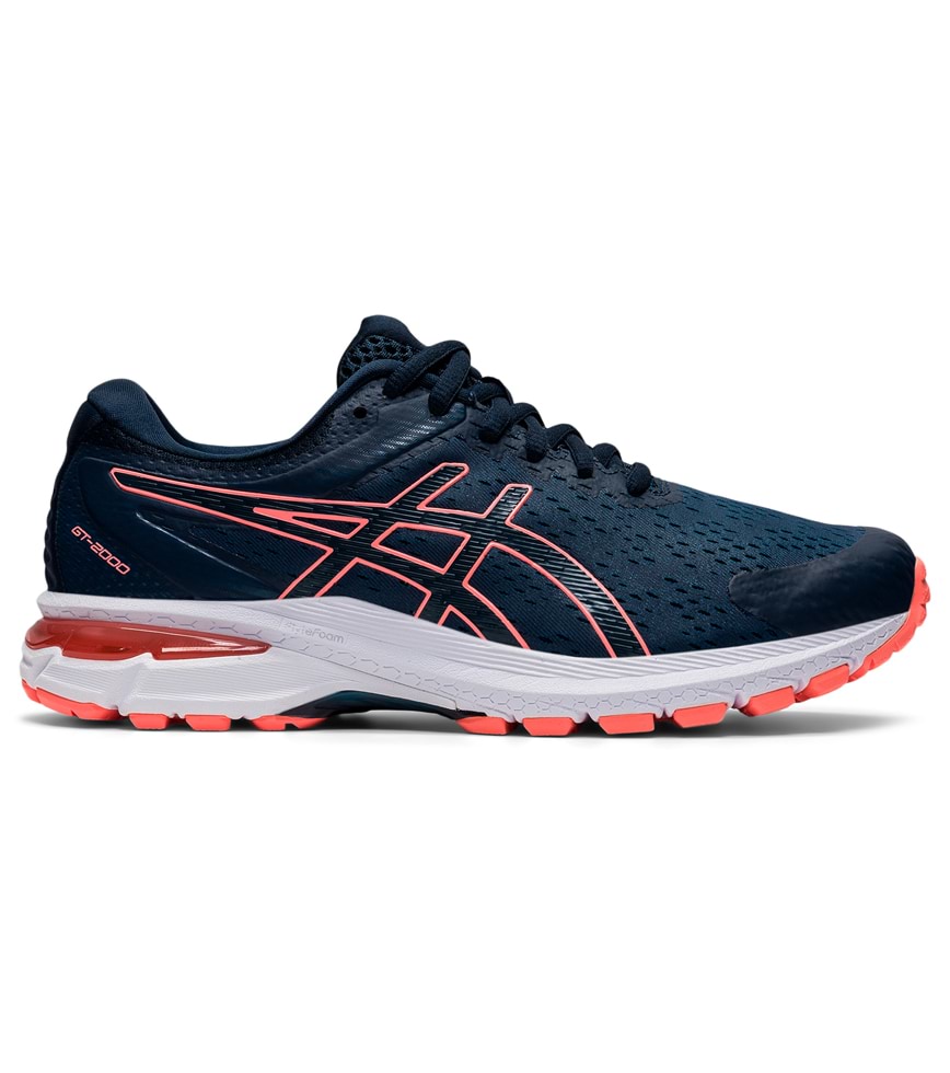 Asics gt 2000 sales 6 vs 1000 6