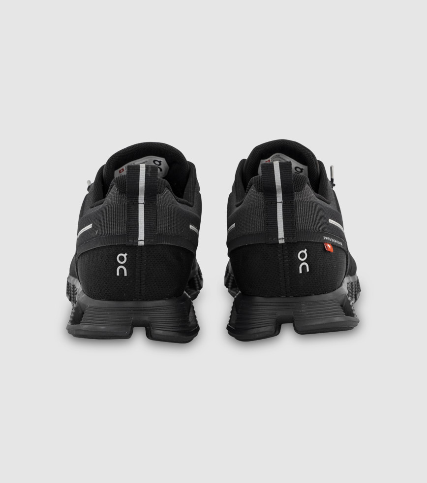 On Cloud 5 Waterproof Shoes - Women's