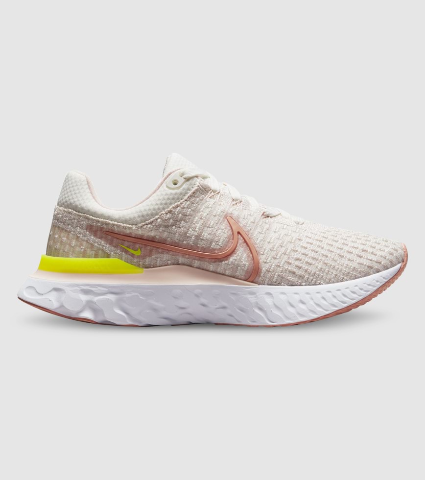 Nike free flyknit deals nsw womens yellow