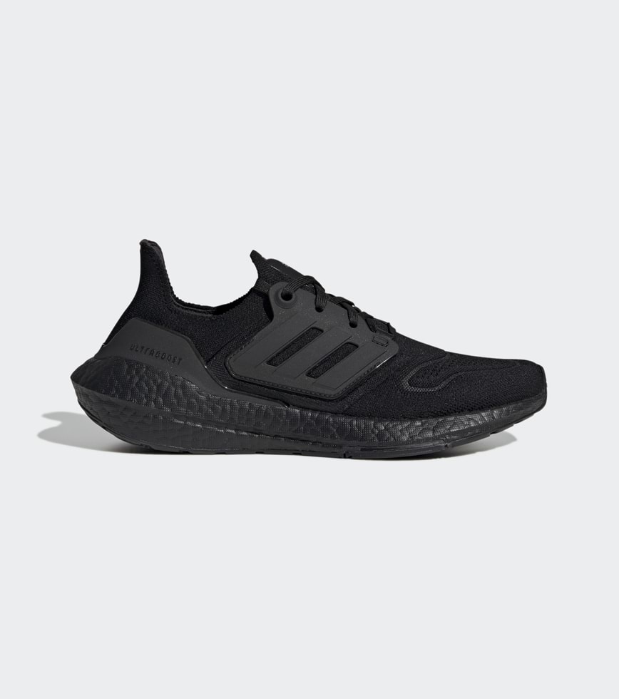 ADIDAS ULTRABOOST 22 WOMENS CORE BLACK The Athlete s Foot
