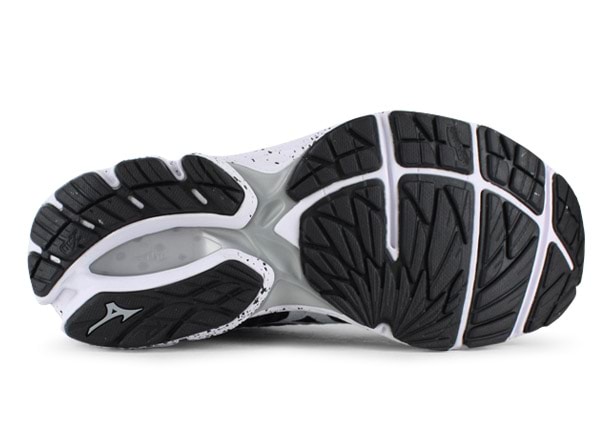 Men's waveknit sales r2 running shoe