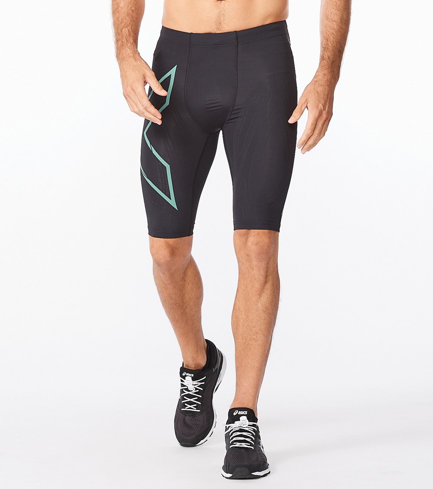 2XU LIGHT SPEED COMPRESSION SHORTS MENS BLACK SILVER SAGE REFLECTIVE