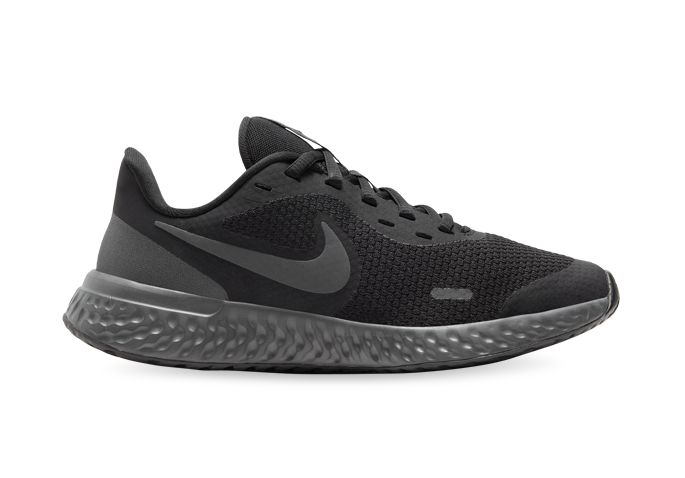 nike revolution 3 13 boys