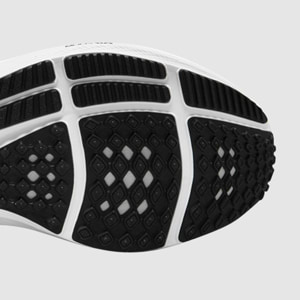 NIKE AIR ZOOM PEGASUS 39 (GS) KIDS BLACK WHITE WHITE | The Athlete's Foot