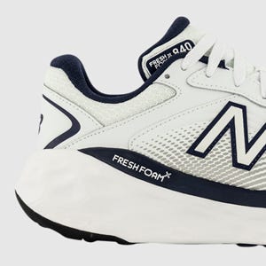 Wide Fit New Balance 840 2e Men's New Balance Fresh Foam X 840 V1