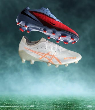 ASICS NOVA SURGE LOW 2 MENS FOOTBALL BOOTS WHITE PURE SILVER